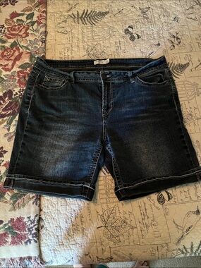 Faded Glory Blue Rolled-Hem Jean Shorts